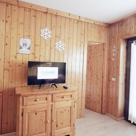 カヴァレーゼLa Tana - Agenzia Dolomiti Affittiアパートメント エクステリア 写真