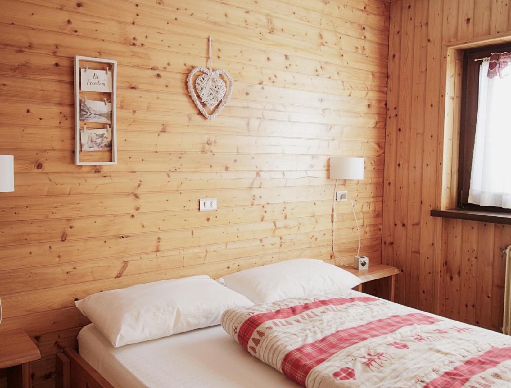 カヴァレーゼLa Tana - Agenzia Dolomiti Affittiアパートメント エクステリア 写真
