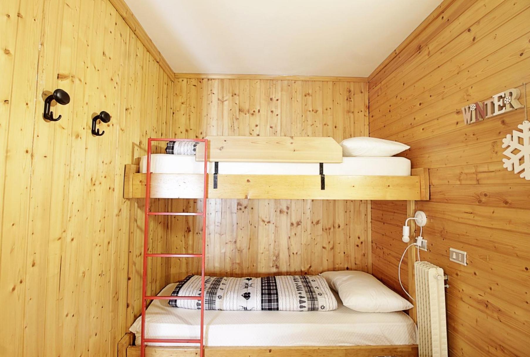 カヴァレーゼLa Tana - Agenzia Dolomiti Affittiアパートメント エクステリア 写真